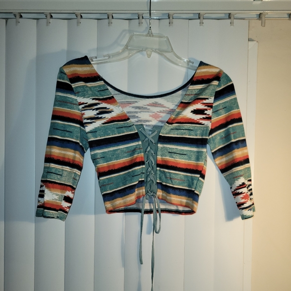 Crop top - Picture 2 of 2